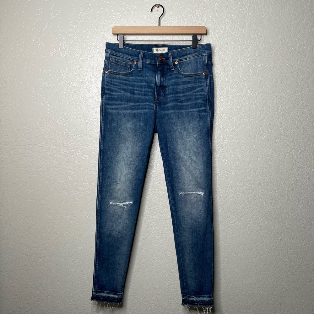 Madewell 9" Mid-Rise Skinny Jeans in York Wash: Rip and Repair Edition Denim - Picture 2 of 13